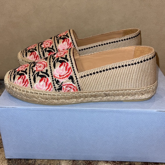 Authentic Prada Floral Embroidered Espadrilles - Picture 9 of 13